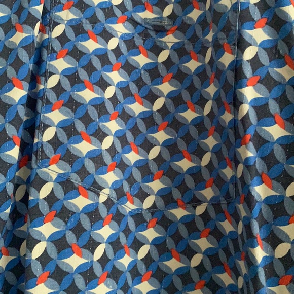 Men’s button down Tommy Bahama camp shirt - Picture 2 of 5